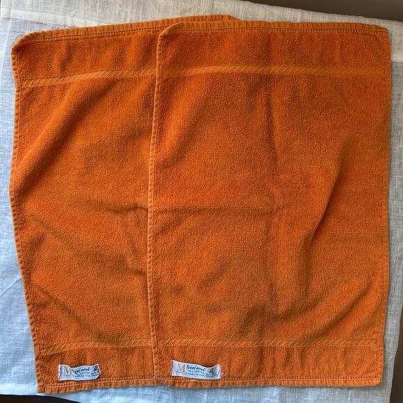 🧡 Martex vintage set of two orange hand towels - Great vintage condition - Picture 9 of 10